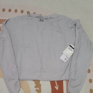 Z By Zella Light Gray Crew Neck Shirt